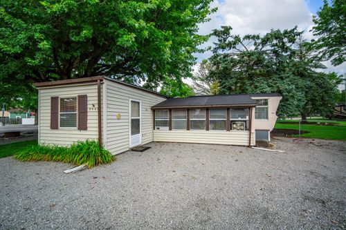 9046 Oatman Drive, Lakeview, OH, 43331 | Card Image