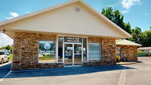 2024 E Andrew Johnson Hwy, Morristown, TN, 37814-5410 | Card Image