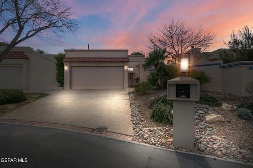1038 Los Jardines Cir, El Paso, TX, 79912-1941 | Card Image