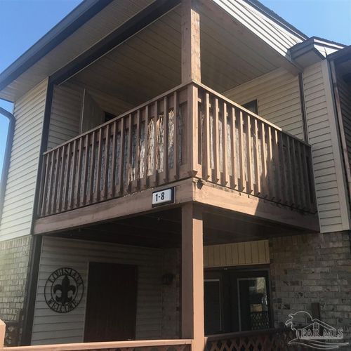 21-2300 W Michigan Ave, Pensacola, FL, 32526-2374 | Card Image