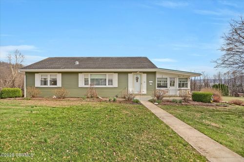 192 Leed St, Northumberland, PA, 17857-8411 | Card Image