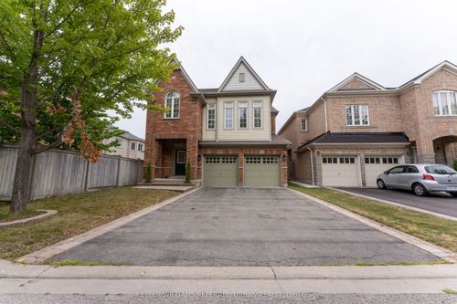 10 Wilsongary Cir, Ajax, ON, L1T0G7 | Card Image