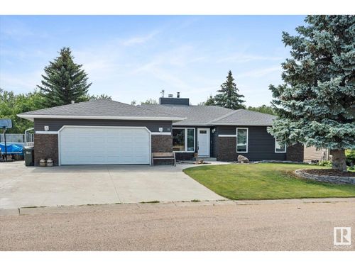 12 Arbour Close, Ardrossan, AB, T8E2A2 | Card Image