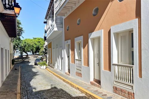 1b-17 Caleta De Las Monjas, Old San Juan, PR, 00901-1575 | Card Image