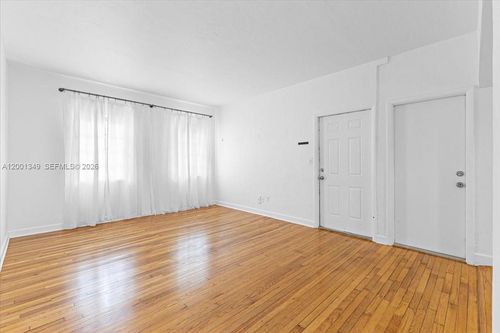 apt-4-1561 Lenox Ave, Miami Beach, FL, 33139-3338 | Card Image