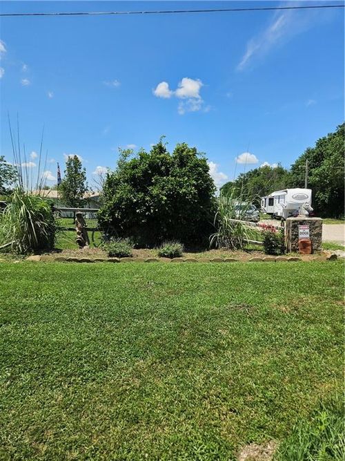 1224 Nw State Route K, Butler, MO, 64730-8212 | Card Image