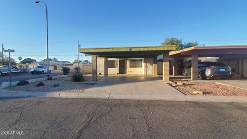 4776 W Via Cynthia, Glendale, AZ, 85301-2726 | Card Image