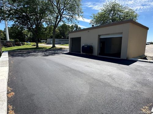 building-c-2022 Route 22, Brewster, NY, 10509-5946 | Card Image