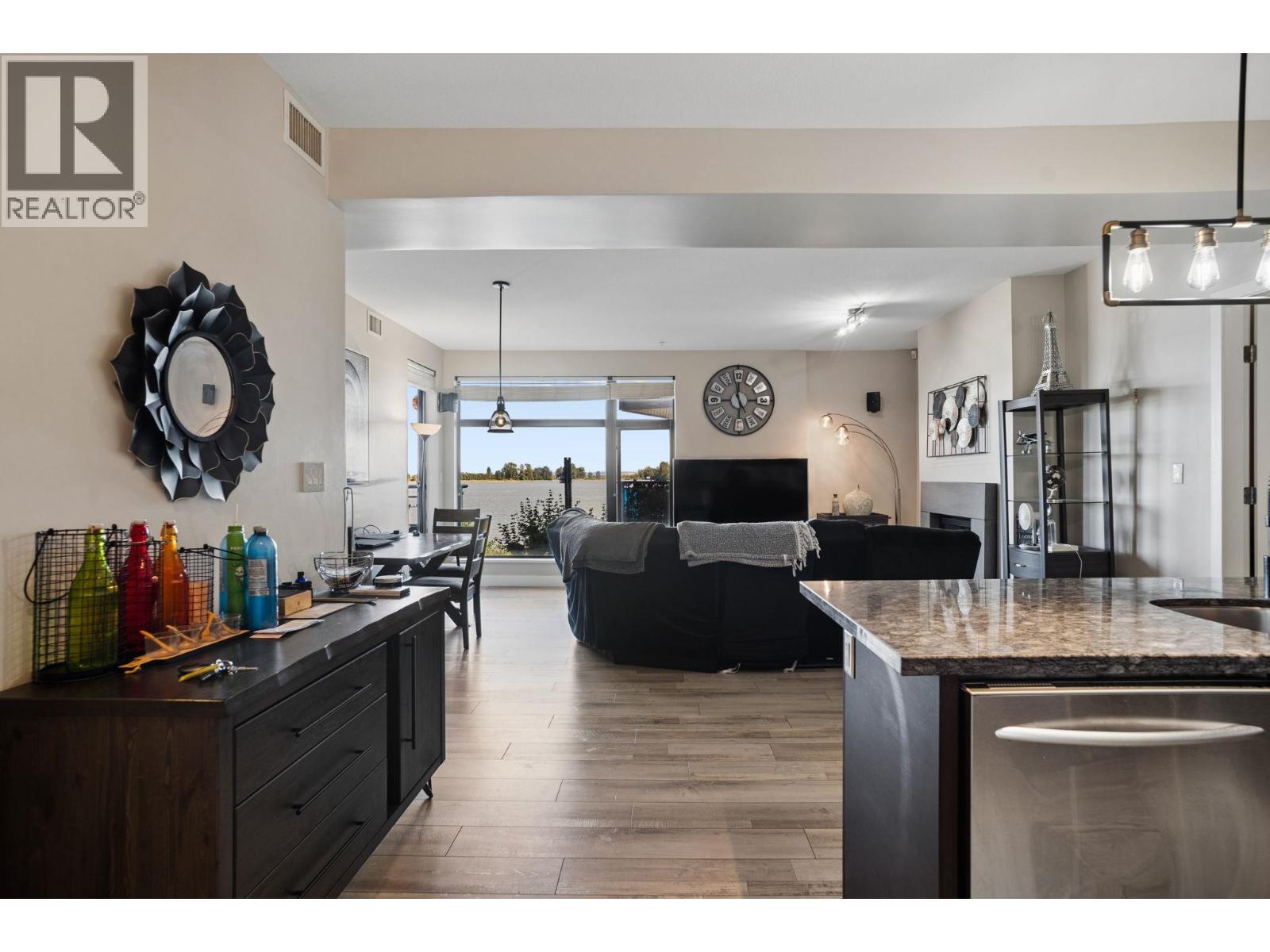 Residential in Richmond 4