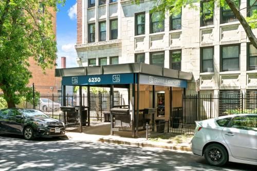 702-6230 N Kenmore Avenue, Chicago, IL, 60660 | Card Image