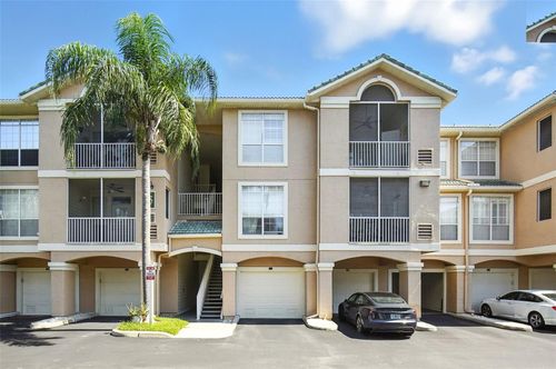 5304 Bay Club Cir, TAMPA, FL, 33607-5949 | Card Image