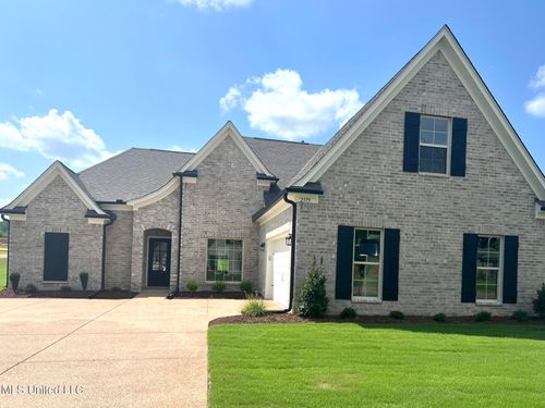 2375 Scott Meadows Ln, Hernando, MS, 38632-1569 | Card Image