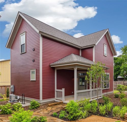 263 E 11th St, Fayetteville, AR, 72701-6191 | Card Image