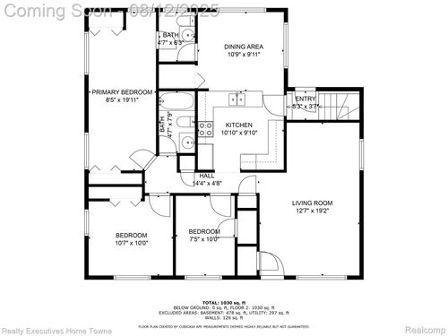 28211 Fountain St, Roseville, MI, 48066-4761 | Card Image