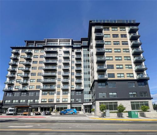 622 Admirals Rd, Esquimalt, BC, V9A2N7 | Card Image
