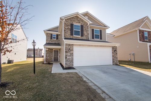 19488 Chip Shot Rd, Noblesville, IN, 46062-4687 | Card Image