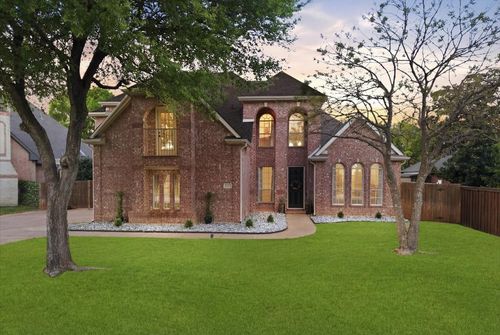 2212 Danielle Dr, Colleyville, TX, 76034-6423 | Card Image