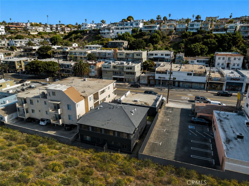 Commercial Lease in Playa Del Rey 4