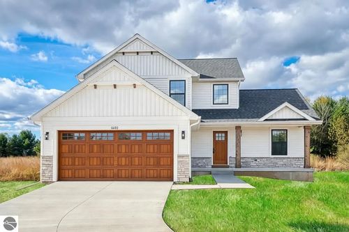 565 W Wildwood Dr, Owosso, MI, 48867-9119 | Card Image