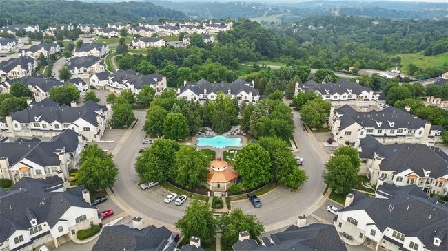 UNIT-1 - 224 Adams Pointe Blvd, Condo with 2 bedrooms, 2 bathrooms and 1 parking in Mars PA | Image 7