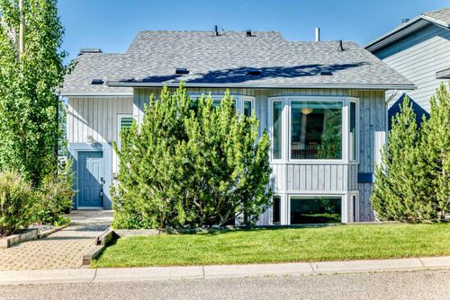31 Ranchridge Way Nw, Calgary, AB, T3G1Z8 | Card Image