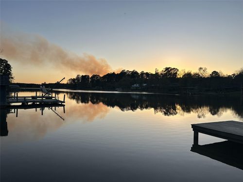 1 Sunset Lake Rd, Huntsville, TX, 77340-2250 | Card Image