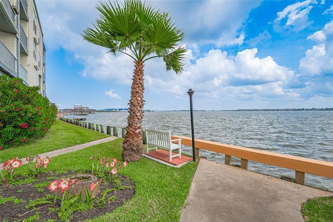 APT-117 - 4001 Nasa Pkwy, Townhouse with 1 bedrooms, 1 bathrooms and null parking in El Lago TX | Image 33