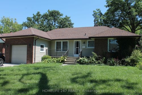 3130 Academy Dr, Windsor, ON, N9E2H4 | Card Image
