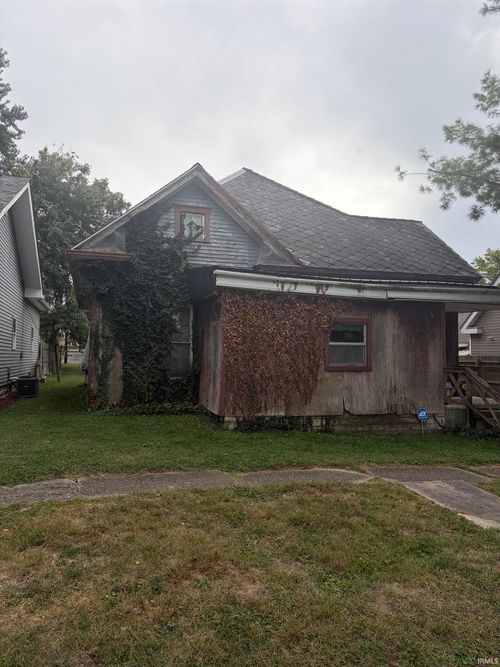 1524 18th Street, Bedford, IN, 47421 | Card Image