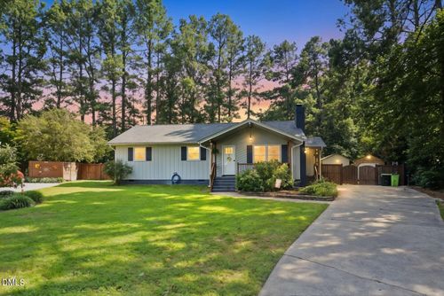501 Yates Pl, Zebulon, NC, 27597-2123 | Card Image