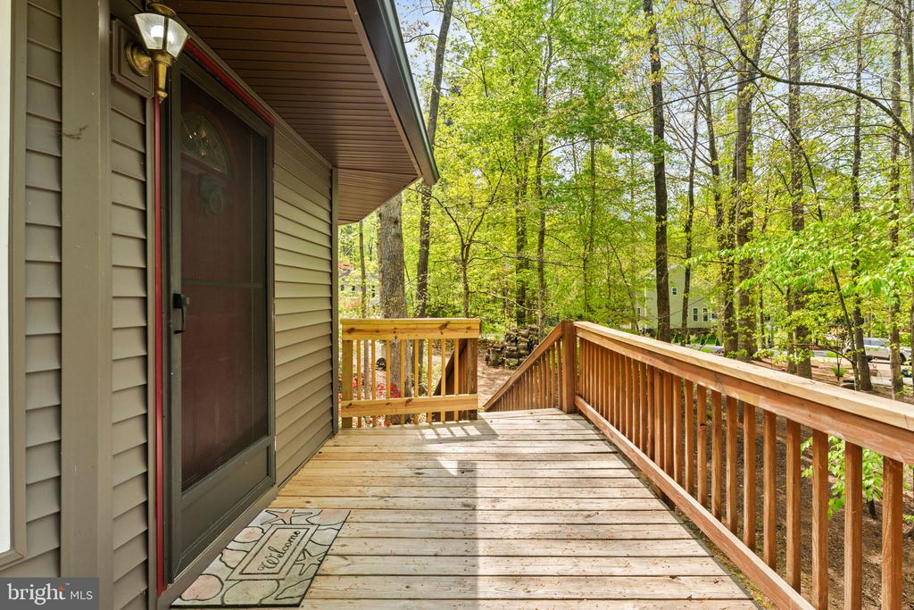 Residential in LOCUST GROVE 5