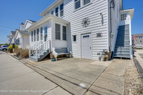 b2-292 N St, Seaside Park, NJ, 08752-1331 | Card Image
