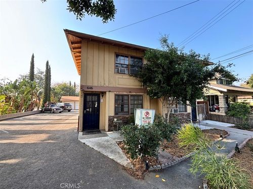 646 S Grand St, Orange, CA, 92866-2755 | Card Image