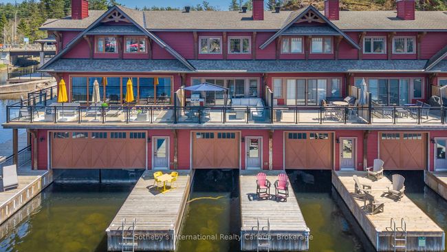 207 - 97D Joseph St, Condo with 4 bedrooms, 3 bathrooms and 2 parking in Port Carling ON | Image 4