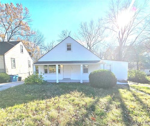 1372 Heydt Ave, Saint Louis, MO, 63135-2226 | Card Image
