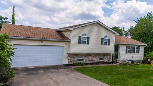 55201 New Cut Rd, Shadyside, OH, 43947-8729 | Card Image