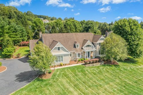 2 Wentworth Dr, Newtown, CT, 06470-1884 | Card Image