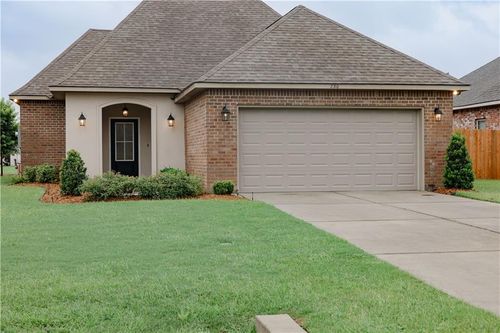 230 Cypress Loop, Belle Chasse, LA, 70037 | Card Image