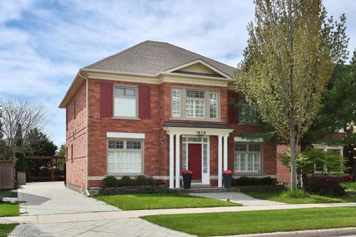 200 Lexington Rd, Oakville, ON, L6H6L6 | Card Image