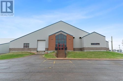 27 Elmwood Avenue, Summerside, PE, C0B2A0 | Card Image