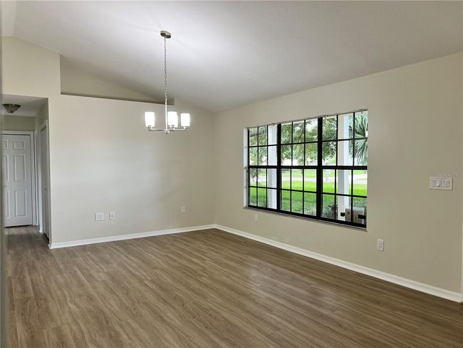 Family Room | Image 14
