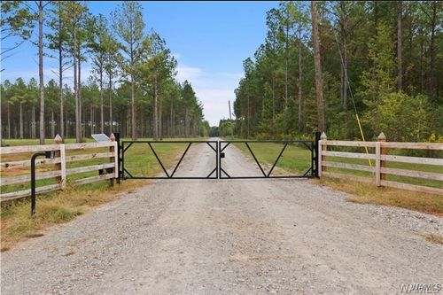 12 Market St, Moundville, AL, 35474-4047 | Card Image