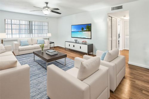 18-180 Ne 12th Ave, Hallandale Beach, FL, 33009-4549 | Card Image