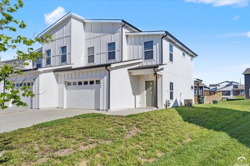 2530 Arlene Pl, Lawrence, KS, 66046-5509 | Card Image