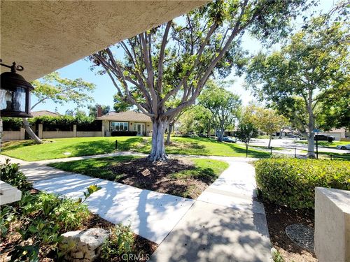 5155 Thorn Tree Ln, Irvine, CA, 92612-2345 | Card Image