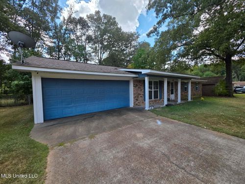 3461 Beaumont Dr, Pearl, MS, 39208-5402 | Card Image