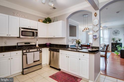 unit-330-3 Arch Pl, GAITHERSBURG, MD, 20878-6602 | Card Image