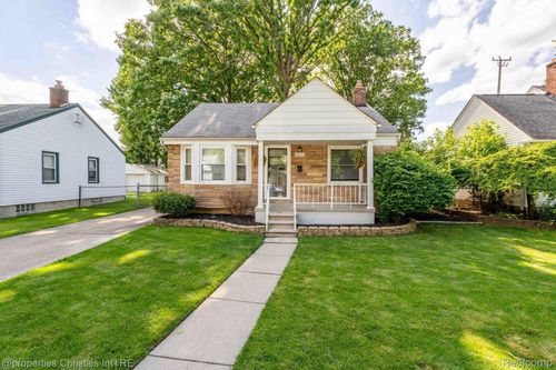 4271 Prairie Ave, Berkley, MI, 48072-3155 | Card Image