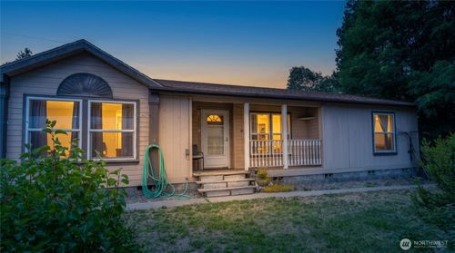 321 Washington St, Cle Elum, WA, 98922-9664 | Card Image