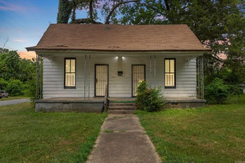1800 W Short 17th St, North Little Rock, AR, 72114-3150 | Card Image